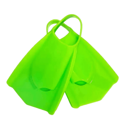 Titan Short Blade Training Fins — Adults & Kids - TitanGreenSize EU 36-37 | US 4.5-5.5 / Foot Length : 22.5-23.5 cm | 8.8"-9.2"